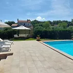Family Friendly Apartments With A Swimming Pool Pomer, Medulin - 17681