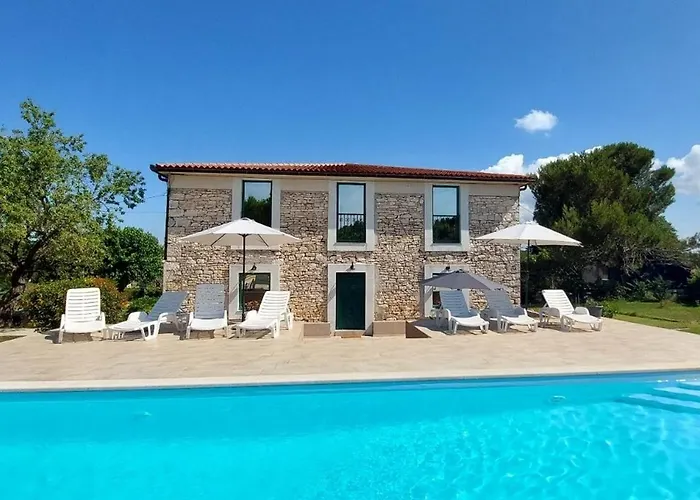 Family Friendly Apartments With A Swimming Pool Pomer, Medulin - 17681